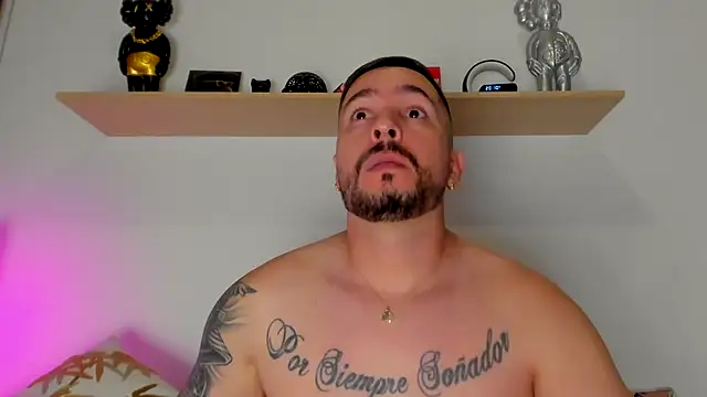 Snapshot of camilo_restrepo21 chatting on 9, 9, 2025 camilo restrepo21 online show from 9, 9, 2025