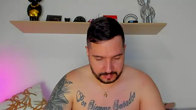 Snapshot of camilo_restrepo21 chatting on 16, 9, 2025 camilo restrepo21 online show from 16, 9, 2025