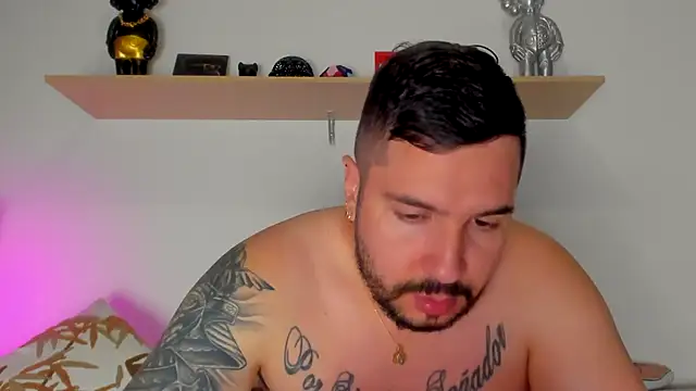 Snapshot of camilo_restrepo21 chatting on 17, 9, 2025 camilo restrepo21 online show from 17, 9, 2025