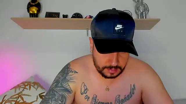 Snapshot of camilo_restrepo21 chatting on 19, 9, 2025 camilo restrepo21 online show from 19, 9, 2025