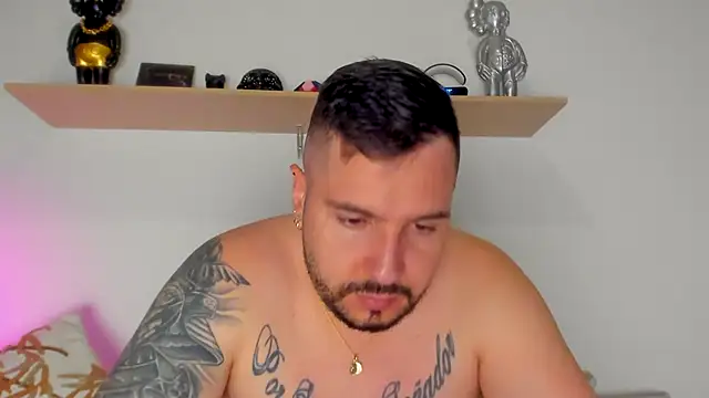 Snapshot of camilo_restrepo21 chatting on 23, 9, 2025 camilo restrepo21 online show from 23, 9, 2025