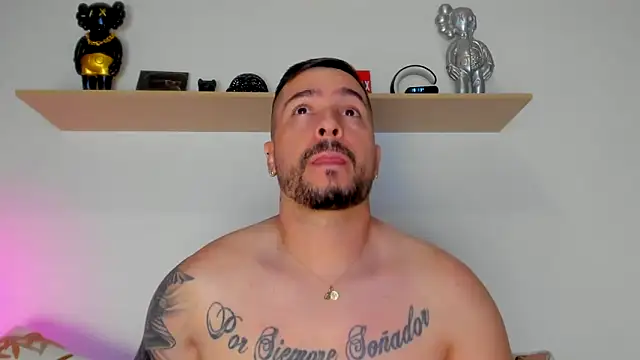 Snapshot of camilo_restrepo21 chatting on 24, 9, 2025 camilo restrepo21 online show from 24, 9, 2025