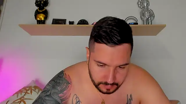 Snapshot of camilo_restrepo21 chatting on 2, 10, 2025 camilo restrepo21 online show from 2, 10, 2025