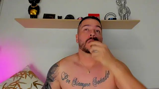 Snapshot of camilo_restrepo21 chatting on 11, 10, 2025 camilo restrepo21 online show from 11, 10, 2025