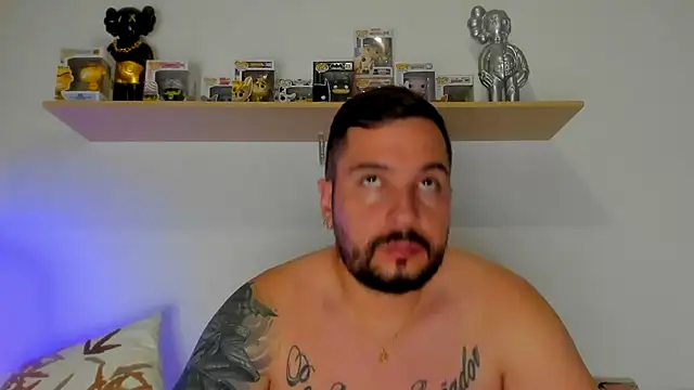 Snapshot of camilo_restrepo21 chatting on 22, 11, 2025 camilo restrepo21 online show from 22, 11, 2025