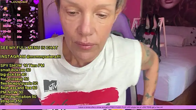 mommyselenafit  online show from 1, 12, 2025