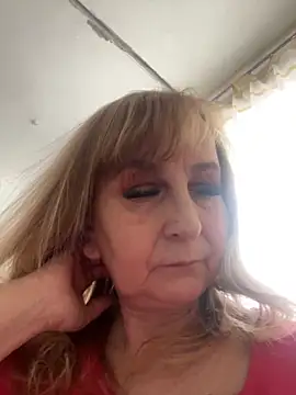 Irina2909xh online show from 18, 2, 2026