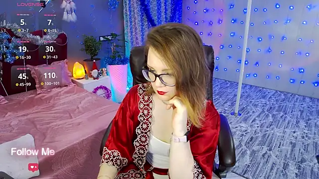 AngelaWhiti online show from 16, 12, 2024