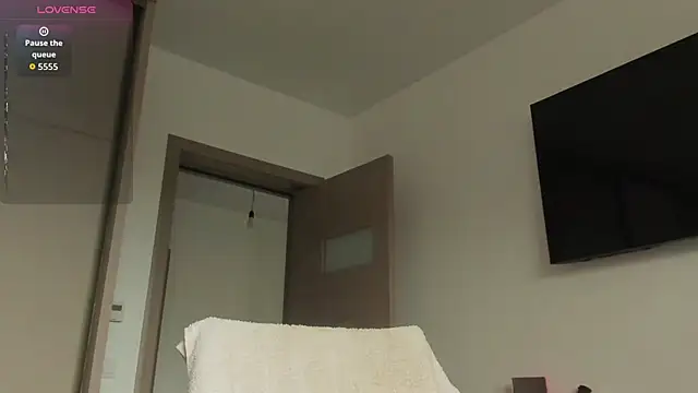 AmiraRosse online show from 11, 11, 2025