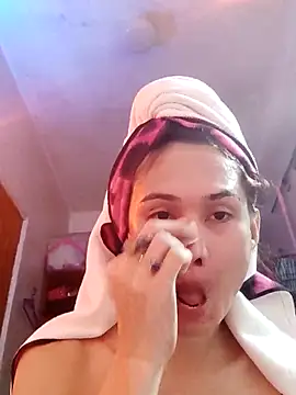 QueenSoreal online show from 12, 3, 2025