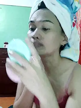 QueenSoreal online show from 21, 9, 2025