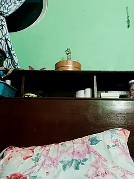 Snapshot of QueenSoreal chatting on 17, 3, 2026 QueenSoreal online show from 17, 3, 2026