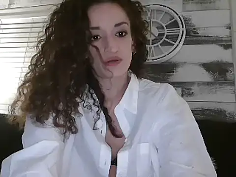 Snapshot of AshleyRain chatting on 9, 2, 2025 AshleyRain online show from 9, 2, 2025
