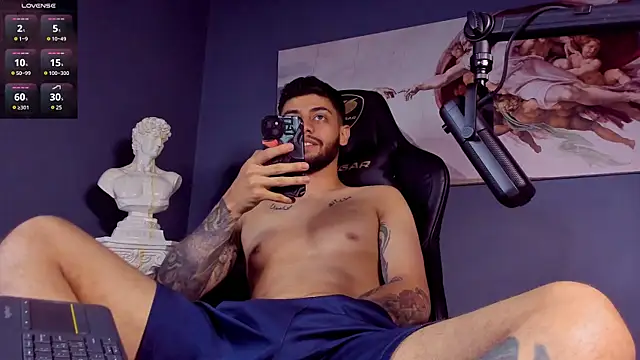 Snapshot of alessandro_duty chatting on 1, 2, 2025 alessandro duty online show from 1, 2, 2025