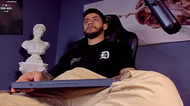 Snapshot of alessandro_duty chatting on 12, 2, 2025 alessandro duty online show from 12, 2, 2025