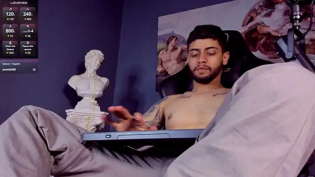 Snapshot of alessandro_duty chatting on 22, 2, 2025 alessandro duty online show from 22, 2, 2025