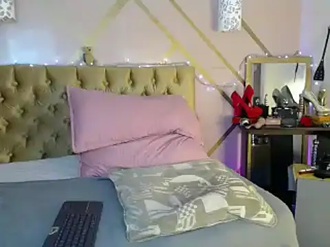 Snapshot of dove_mature chatting on 15, 1, 2025 dove mature online show from 15, 1, 2025