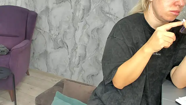 Snapshot of succubus chatting on 26, 9, 2025 succubus online show from 26, 9, 2025