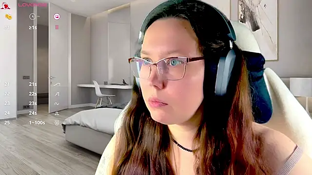 Victoria Romans online show from 4, 4, 2026