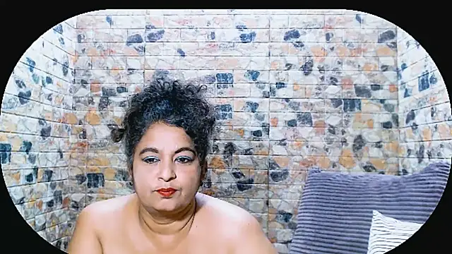 Snapshot of indianstar75 chatting on 7, 11, 2025 indianstar75 online show from 7, 11, 2025