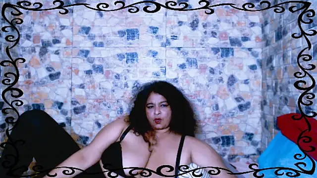 Snapshot of indianstar75 chatting on 2, 12, 2025 indianstar75 online show from 2, 12, 2025