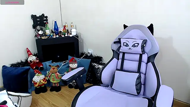 sophialxxx online show from 3, 12, 2025