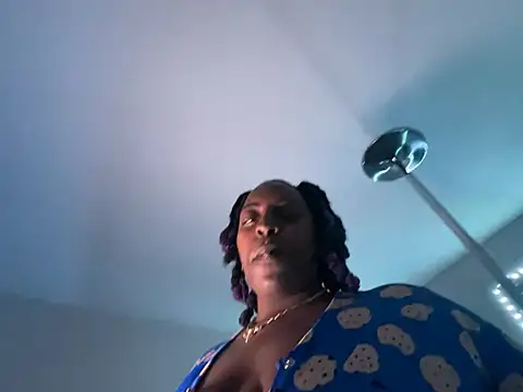 ChocolateTingz online show from 4, 1, 2025