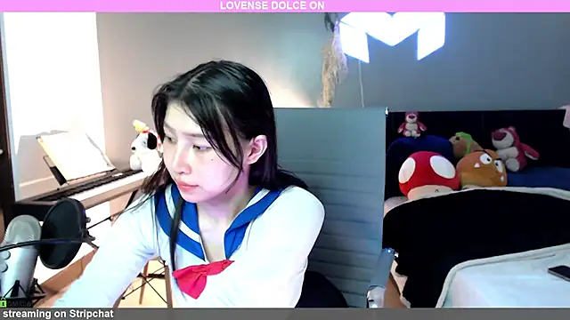 Snapshot of minarocket_ chatting on 8, 12, 2024 minarocket online show from 8, 12, 2024