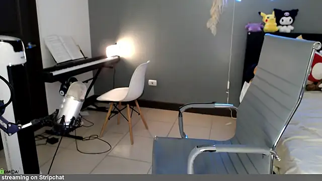 minarocket  online show from 7, 4, 2026