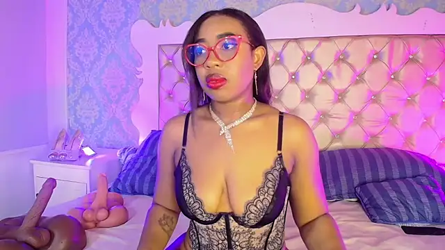 CaseyMoon online show from 8, 3, 2026