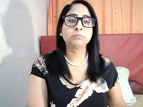 Snapshot of Indiankushy chatting on 26, 2, 2025 Indiankushy online show from 26, 2, 2025