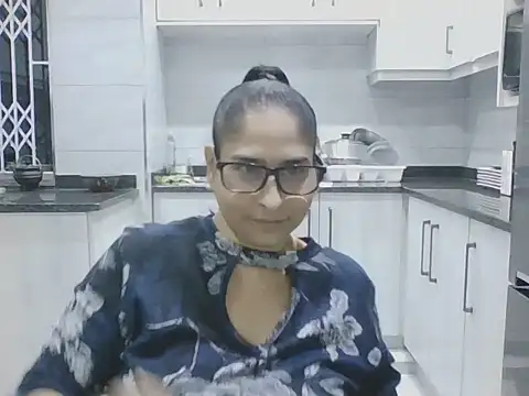Snapshot of Indiankushy chatting on 30, 6, 2026 Indiankushy online show from 30, 6, 2026