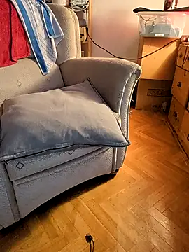 Snapshot of hardcap chatting on 13, 12, 2025 hardcap online show from 13, 12, 2025