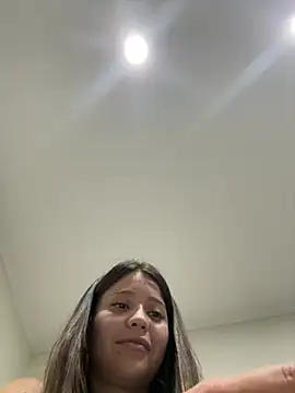 Snapshot of kiarafonseca_ chatting on 13, 2, 2025 kiarafonseca  online show from 13, 2, 2025