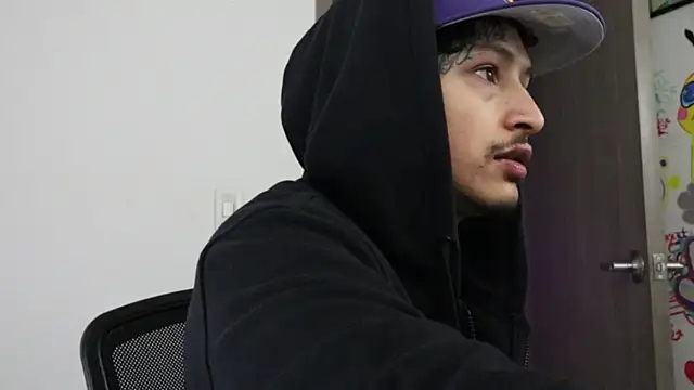 trieone online show from 22, 9, 2025