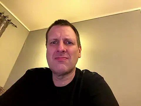 HuddledRemote online show from 8, 3, 2025