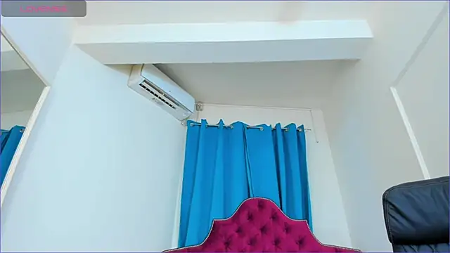 Snapshot of ninnadee chatting on 9, 7, 2026 ninnadee online show from 9, 7, 2026