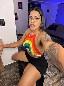 Snapshot of Victoria14_ chatting on 16, 11, 2025 Victoria14 online show from 16, 11, 2025