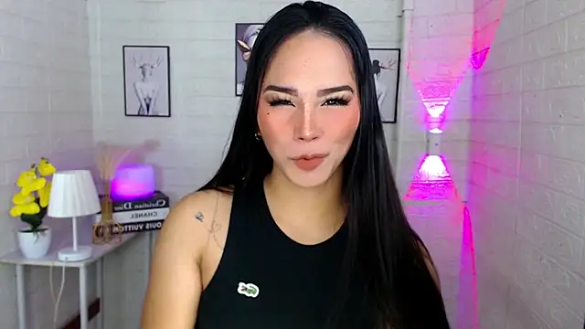 urnaughtydolly69 online show from 17, 9, 2025