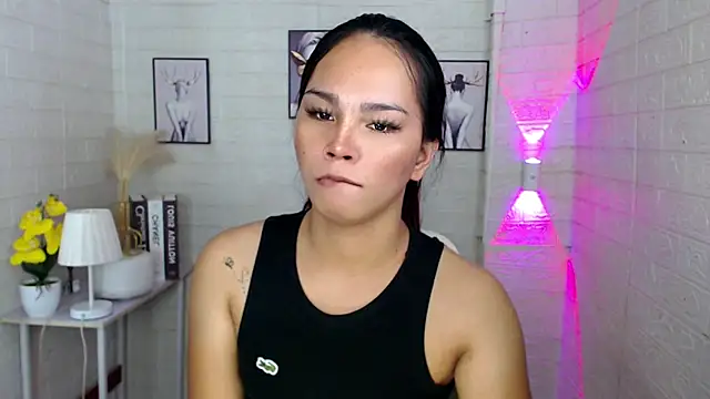 urnaughtydolly69 online show from 22, 10, 2025