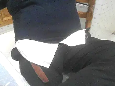 Snapshot of polloiw chatting on 11, 1, 2025 polloiw online show from 11, 1, 2025