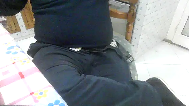 Snapshot of polloiw chatting on 16, 10, 2025 polloiw online show from 16, 10, 2025