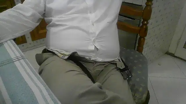 Snapshot of polloiw chatting on 23, 10, 2025 polloiw online show from 23, 10, 2025