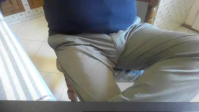 Snapshot of polloiw chatting on 25, 10, 2025 polloiw online show from 25, 10, 2025