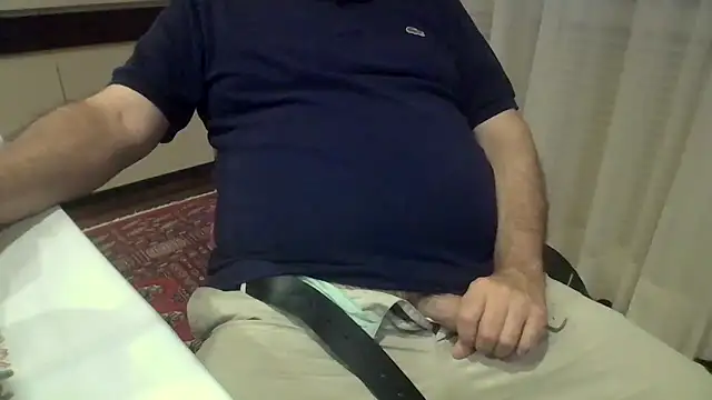 Snapshot of polloiw chatting on 7, 6, 2026 polloiw online show from 7, 6, 2026