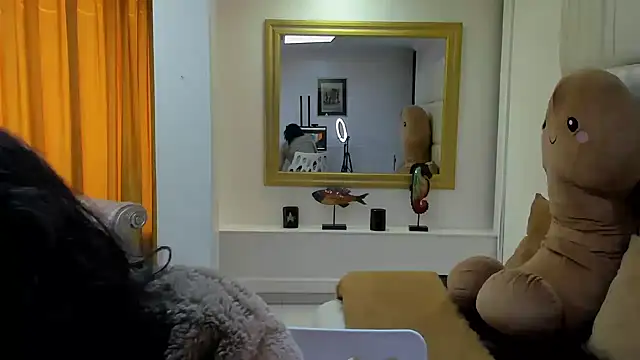 Snapshot of gaby_trent chatting on 16, 12, 2024 gaby trent online show from 16, 12, 2024