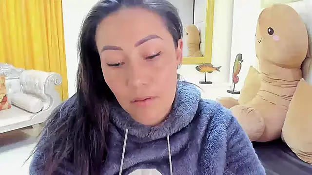 Snapshot of gaby_trent chatting on 3, 2, 2025 gaby trent online show from 3, 2, 2025