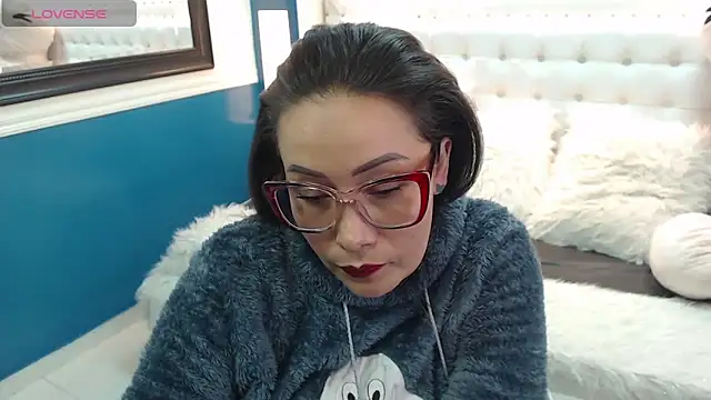 Snapshot of gaby_trent chatting on 24, 2, 2025 gaby trent online show from 24, 2, 2025