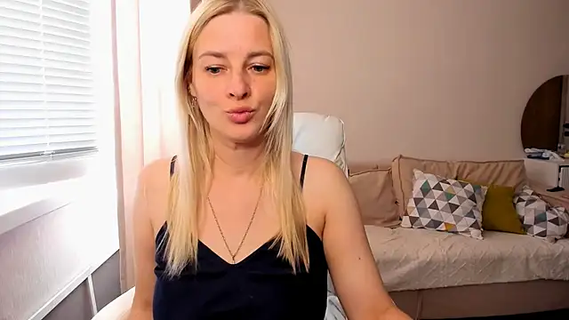 Snapshot of HILT_ON chatting on 10, 6, 2026 HILT ON online show from 10, 6, 2026