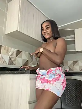 cristaaalclocks1 online show from 17, 3, 2025